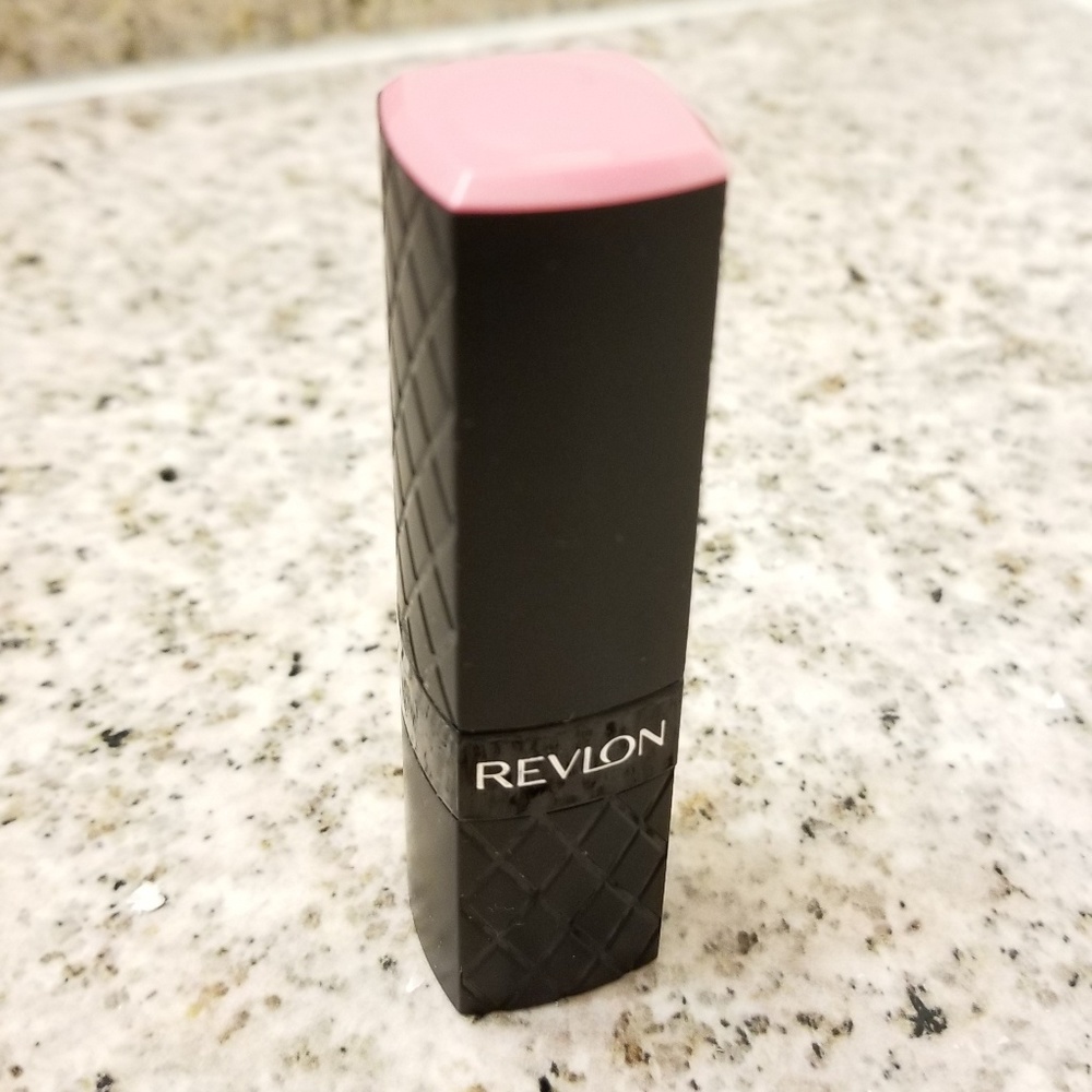 🚫SOLD✔  Revlon ColorBurst Lipstick-BABY PINK #020